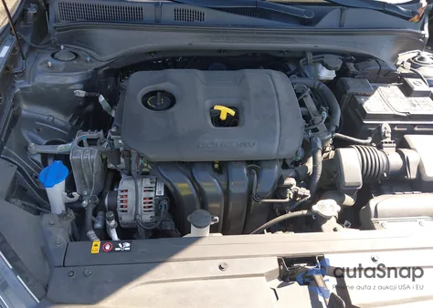 2021 Kia Forte Lxs z USA, uszkodzony, nr VIN 3KPF24AD6ME388037